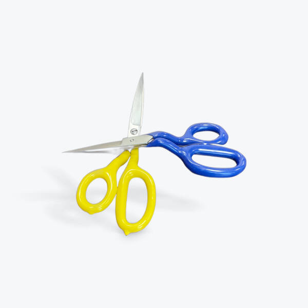 Bent handle shaping scissors