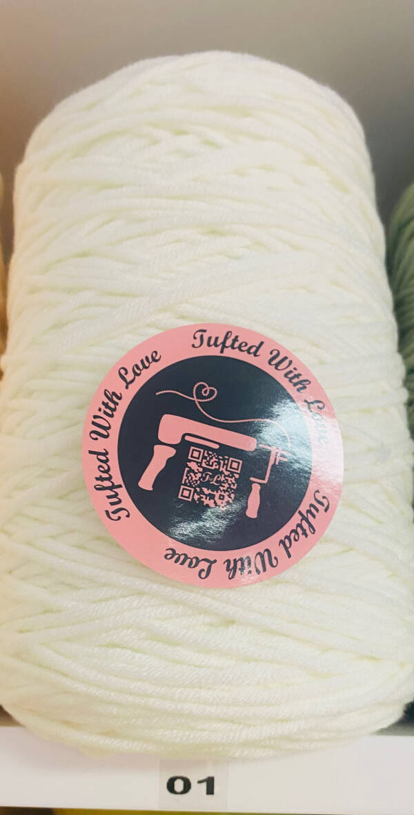 Acrylic 8 ply Tufting Yarn 01